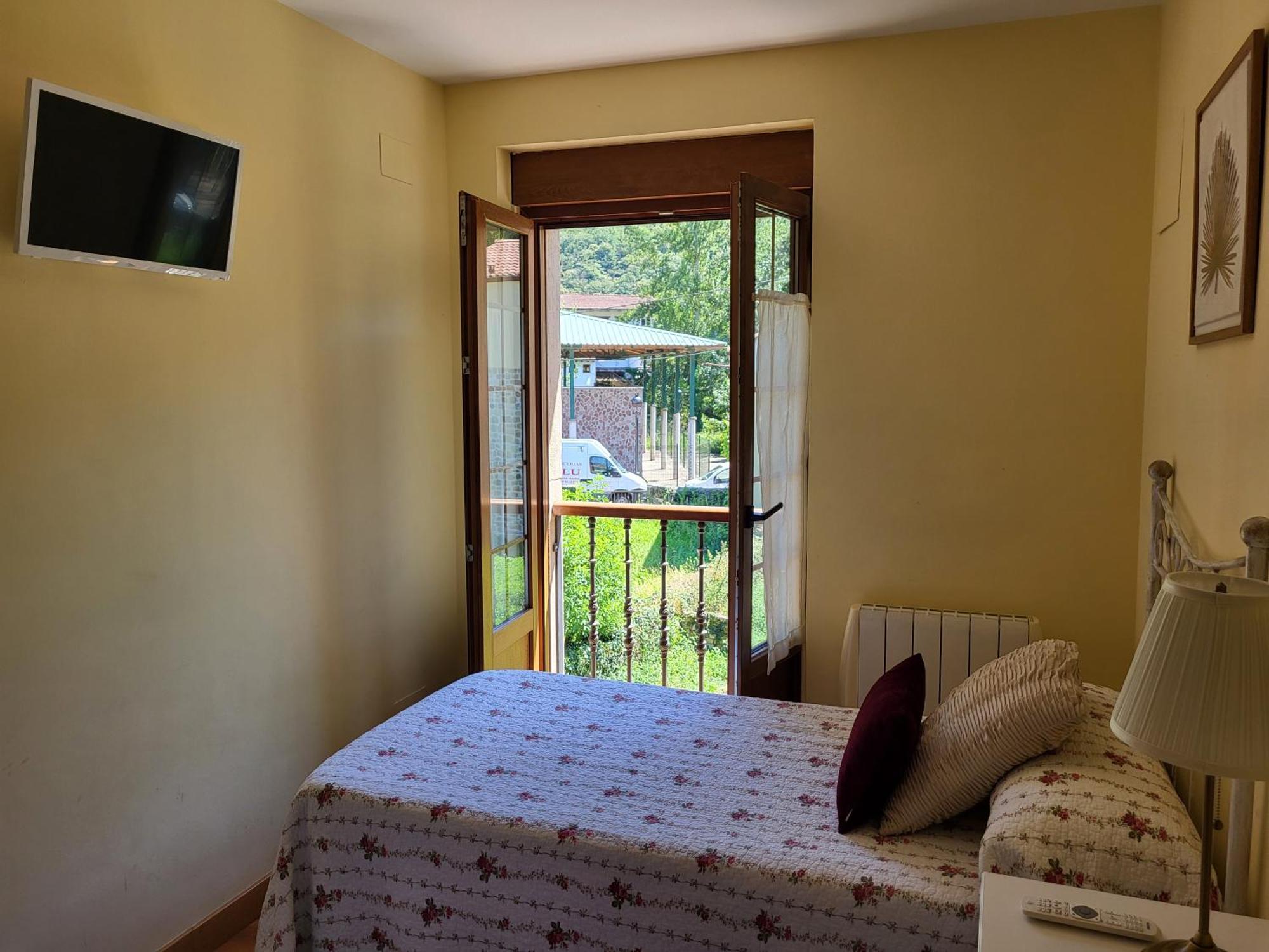 הוילה ארנאס דה קבראלס La Casa De La Vega מראה חיצוני תמונה