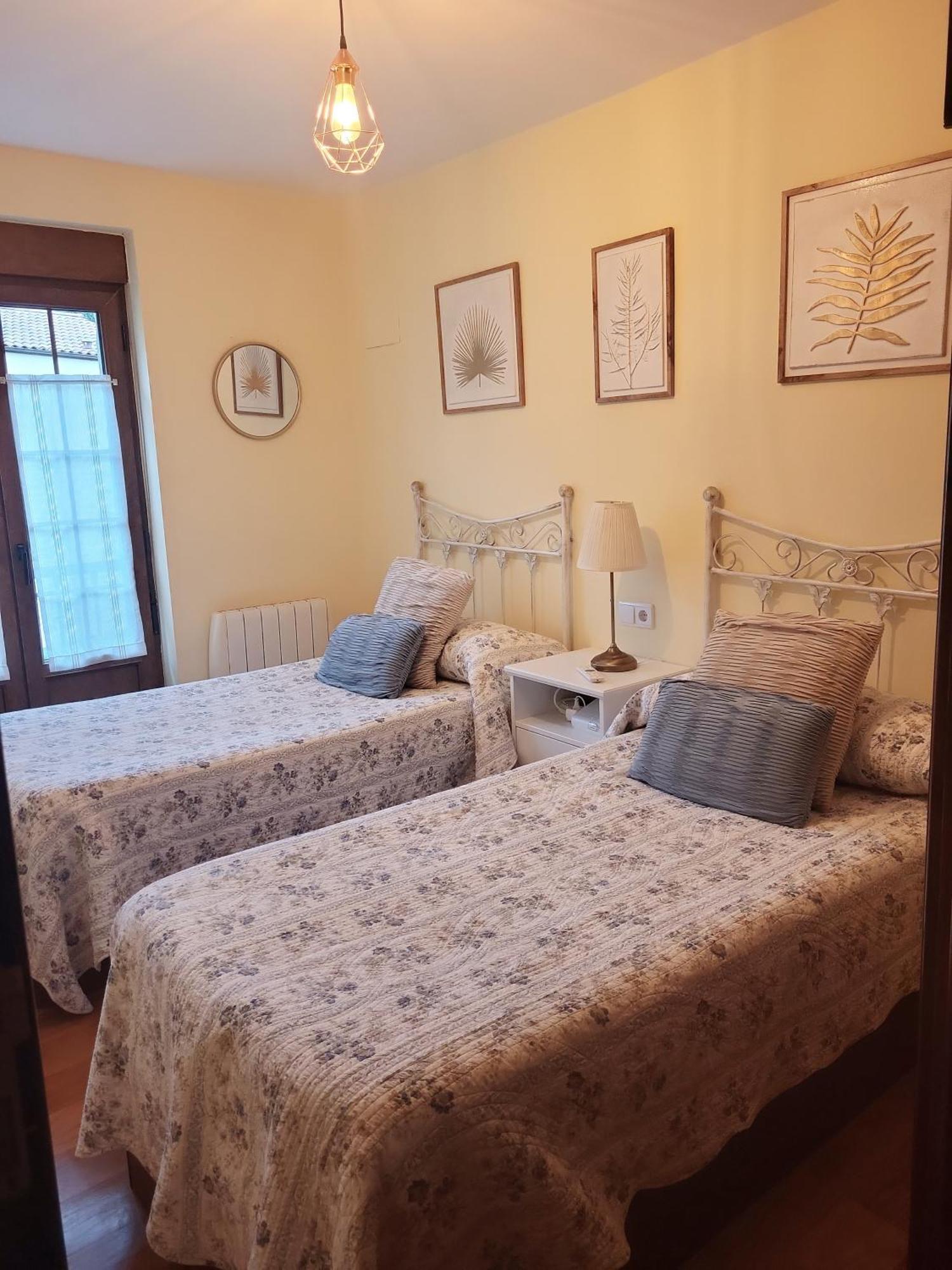 הוילה ארנאס דה קבראלס La Casa De La Vega מראה חיצוני תמונה